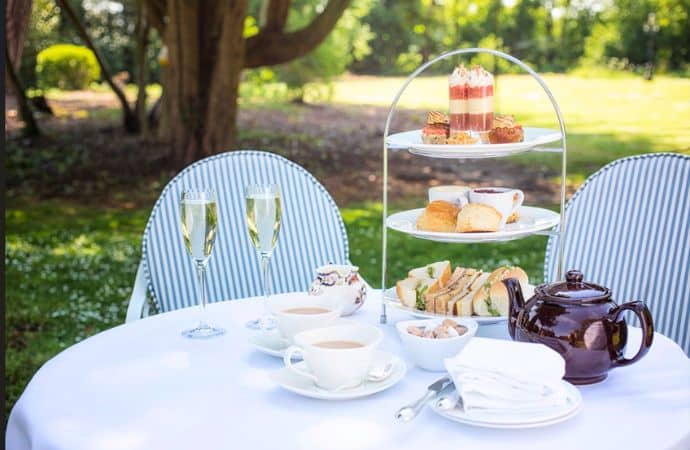 Mother’s Day afternoon tea with Prosecco in the gardens at Berwick Lodge, Bristol